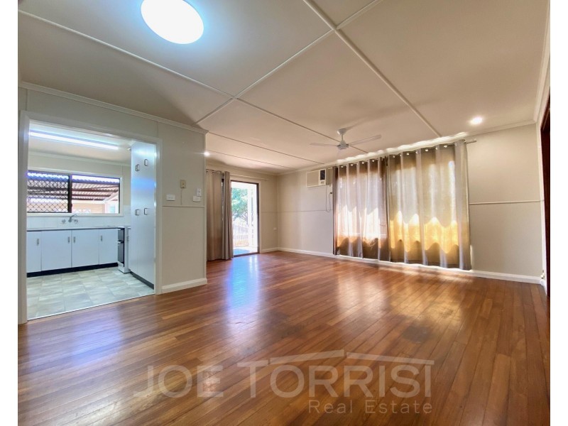 7 Borland Street, Mareeba QLD 4880