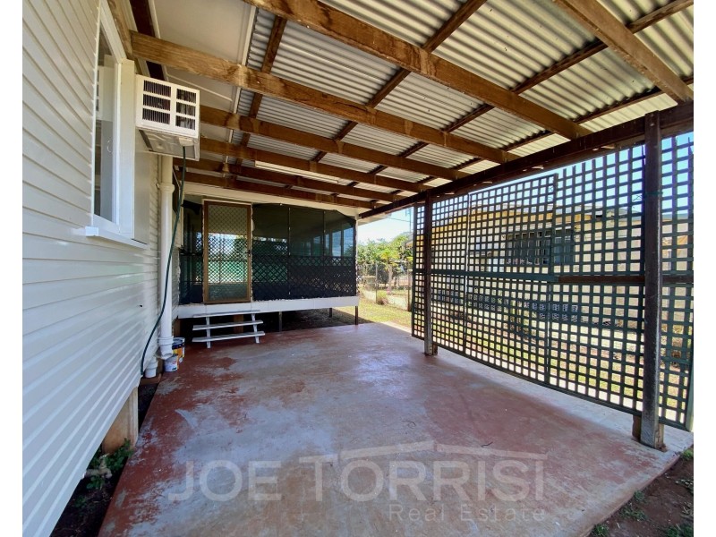 7 Borland Street, Mareeba QLD 4880
