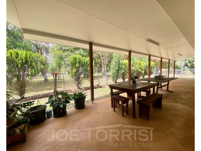 11 Dangaard Street, Mareeba QLD 4880