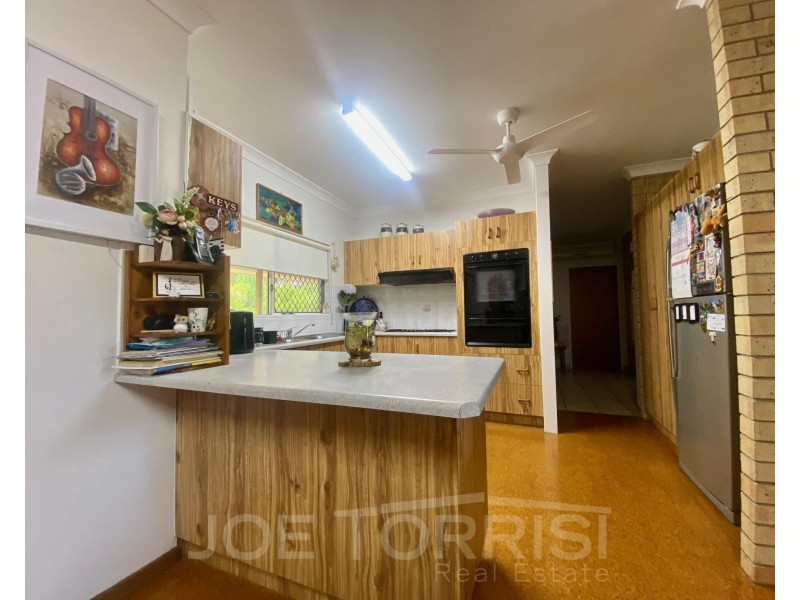 11 Dangaard Street, Mareeba QLD 4880