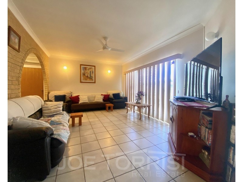 11 Dangaard Street, Mareeba QLD 4880