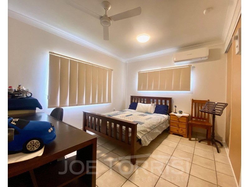 11 Dangaard Street, Mareeba QLD 4880