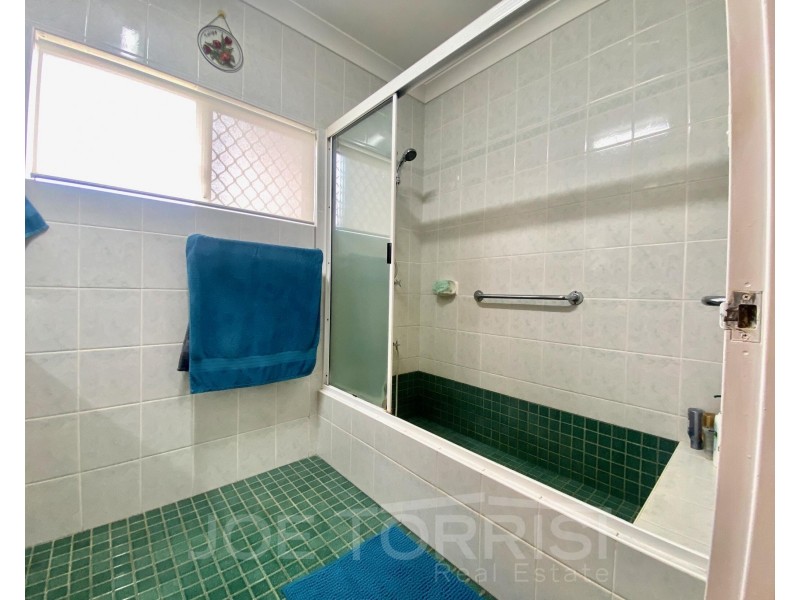 11 Dangaard Street, Mareeba QLD 4880