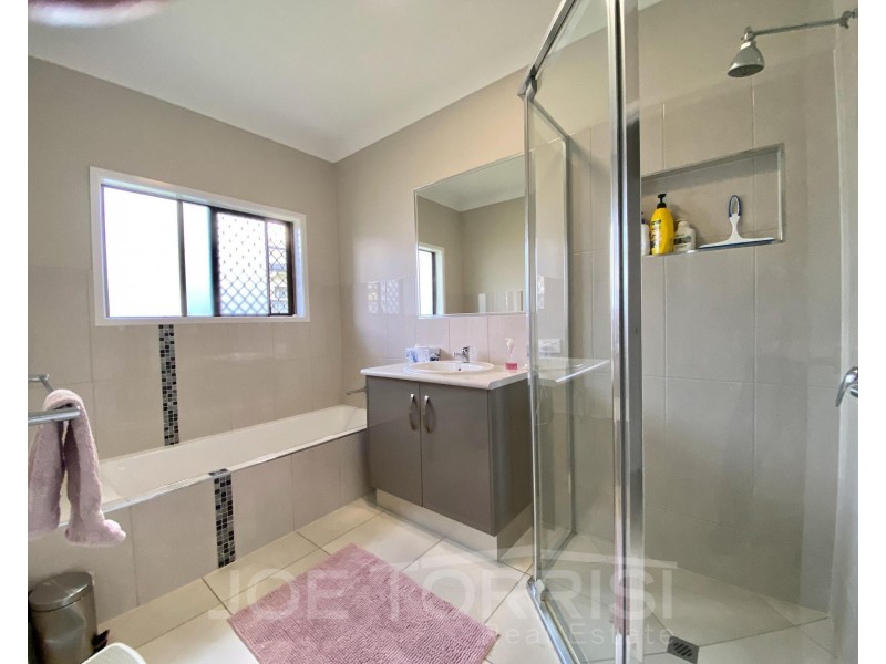 25 Jacana Close, Mareeba QLD 4880
