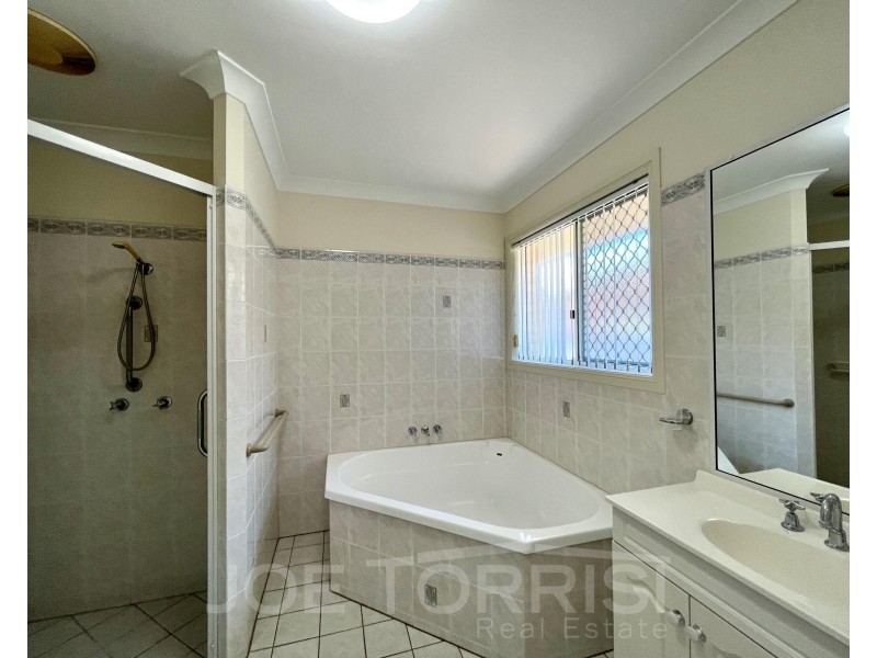 22 Ceola Drive, Mareeba QLD 4880