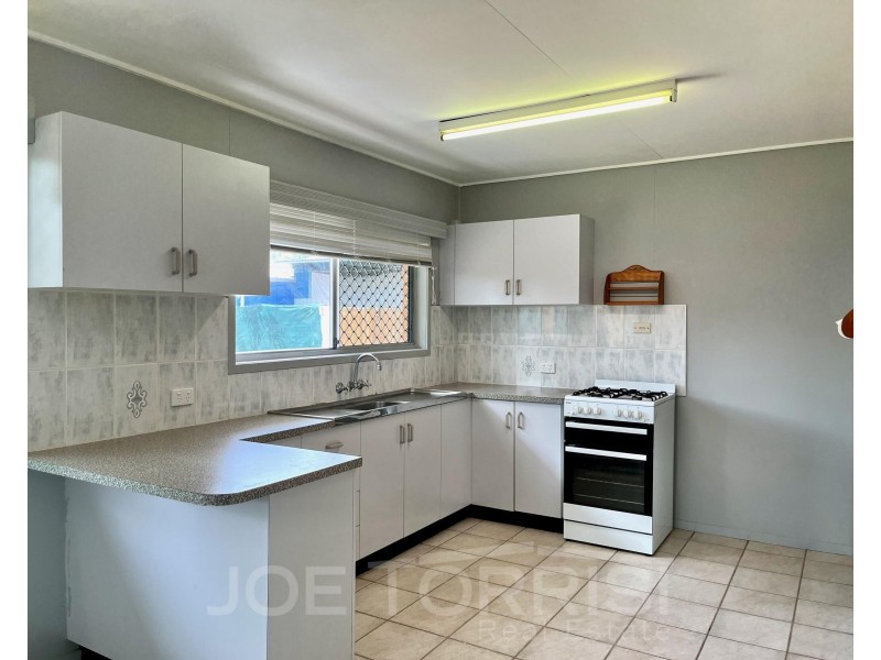 97 Vaughan Street, Mareeba QLD 4880