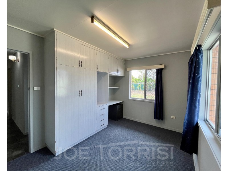 97 Vaughan Street, Mareeba QLD 4880