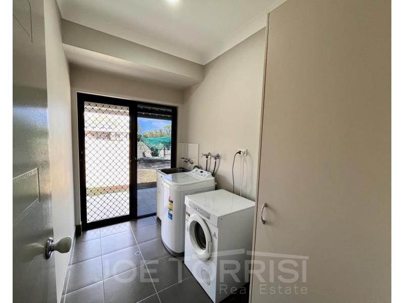 93 Hoolahan Drive, Mareeba QLD 4880