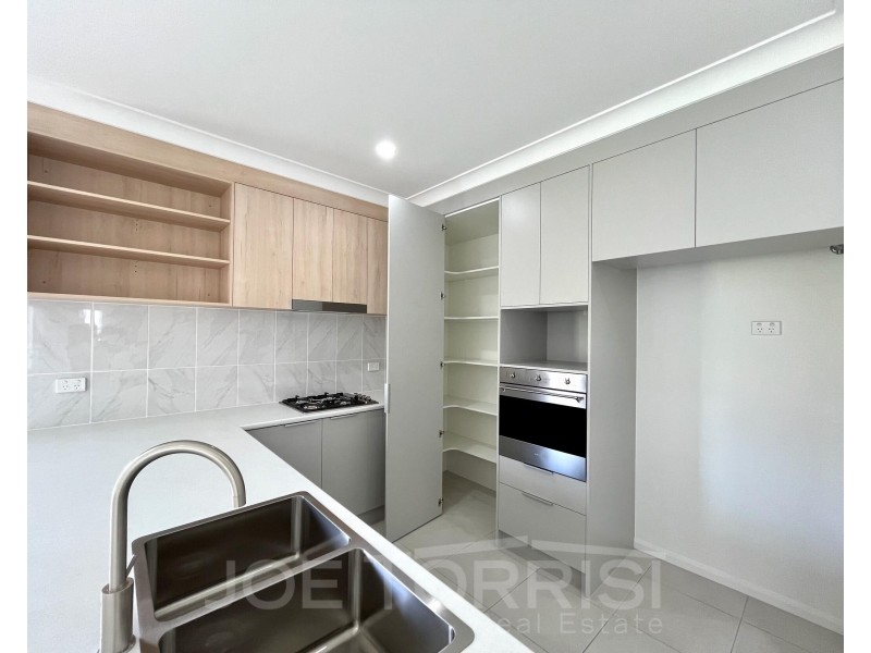 66 Karobean Drive, Mareeba QLD 4880