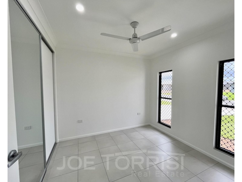 66 Karobean Drive, Mareeba QLD 4880