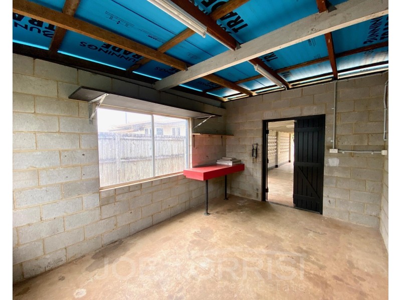 11 Borland Street, Mareeba QLD 4880