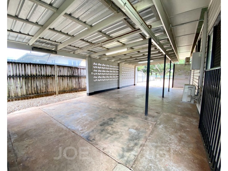11 Borland Street, Mareeba QLD 4880