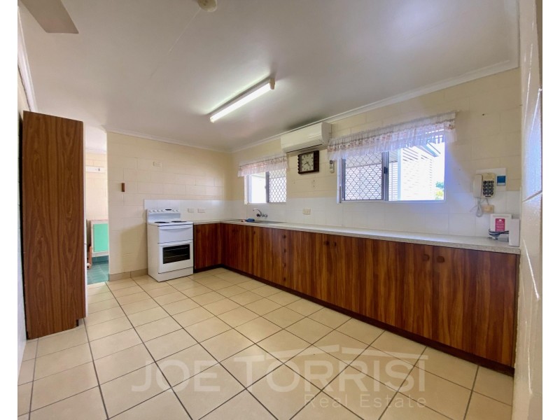 23 Anzac Avenue, Mareeba QLD 4880