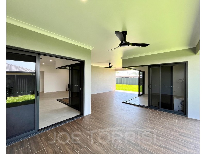 10 Pietro Court, Mareeba QLD 4880