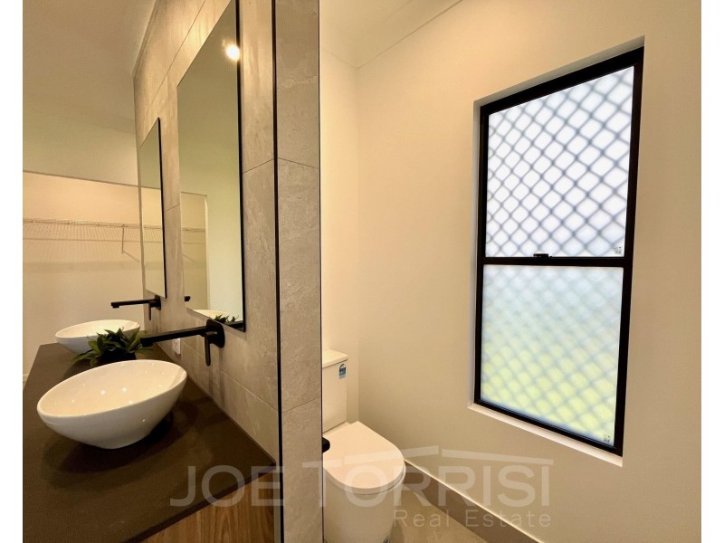 10 Pietro Court, Mareeba QLD 4880