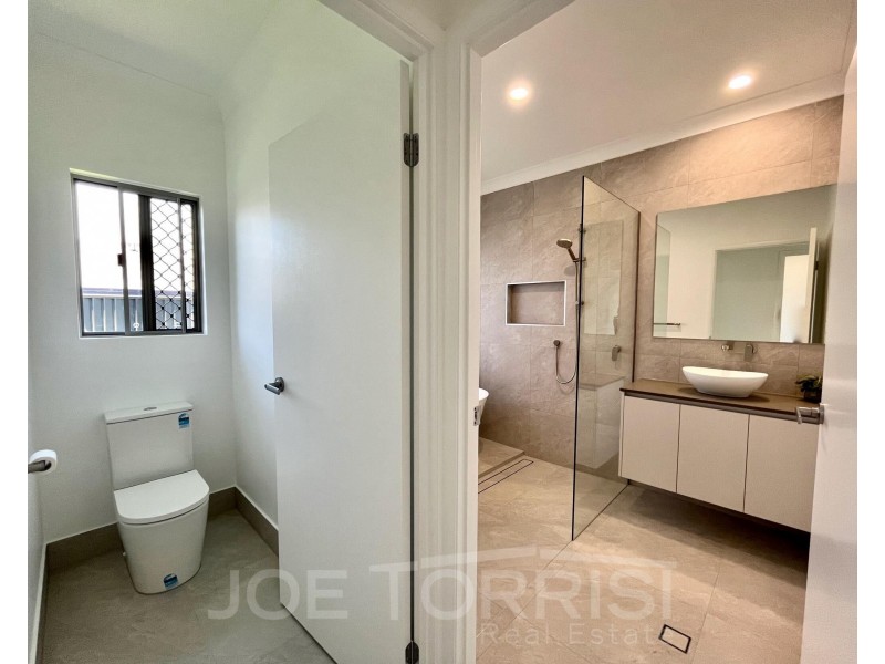 8 Pietro Court, Mareeba QLD 4880