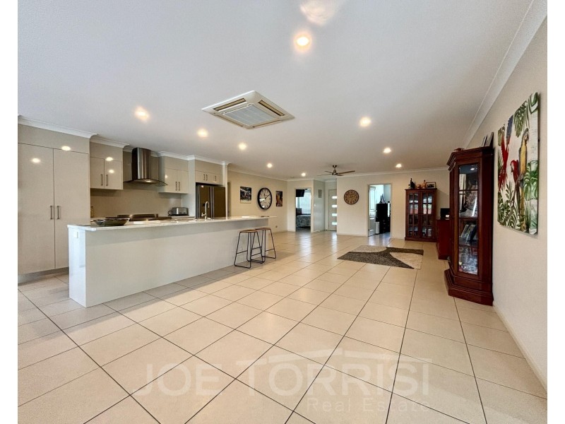 42 Jacana Close, Mareeba QLD 4880