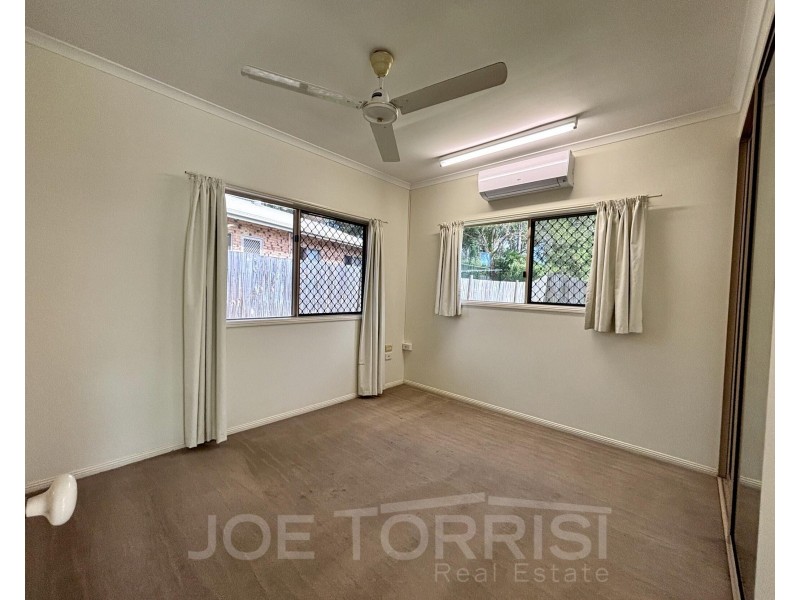 2 Palm Close, Mareeba QLD 4880