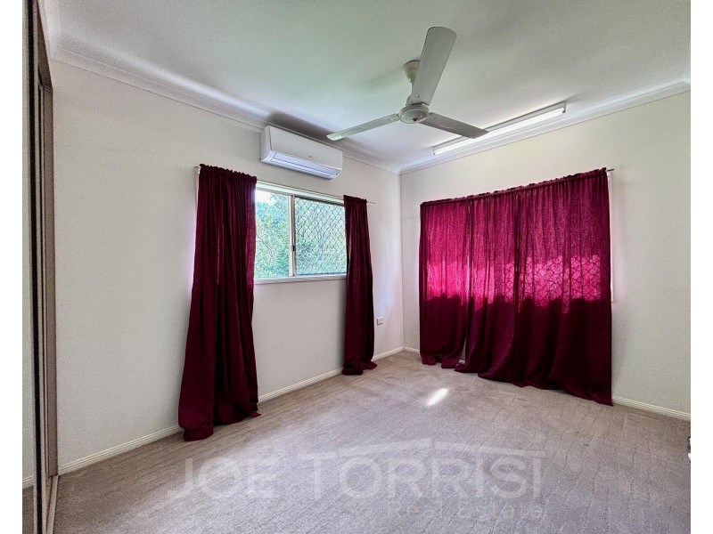 2 Palm Close, Mareeba QLD 4880