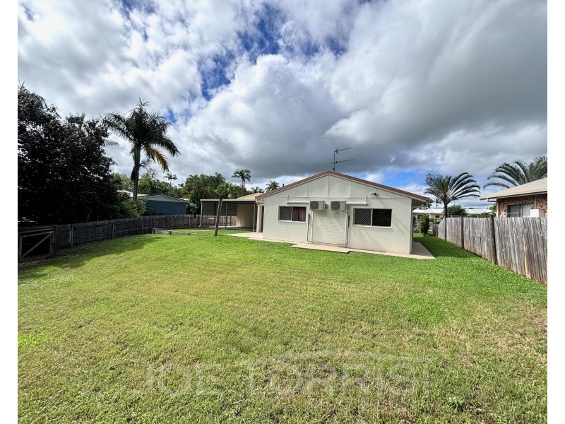 2 Palm Close, Mareeba QLD 4880