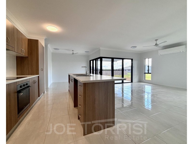 30 Seary Road, Mareeba QLD 4880