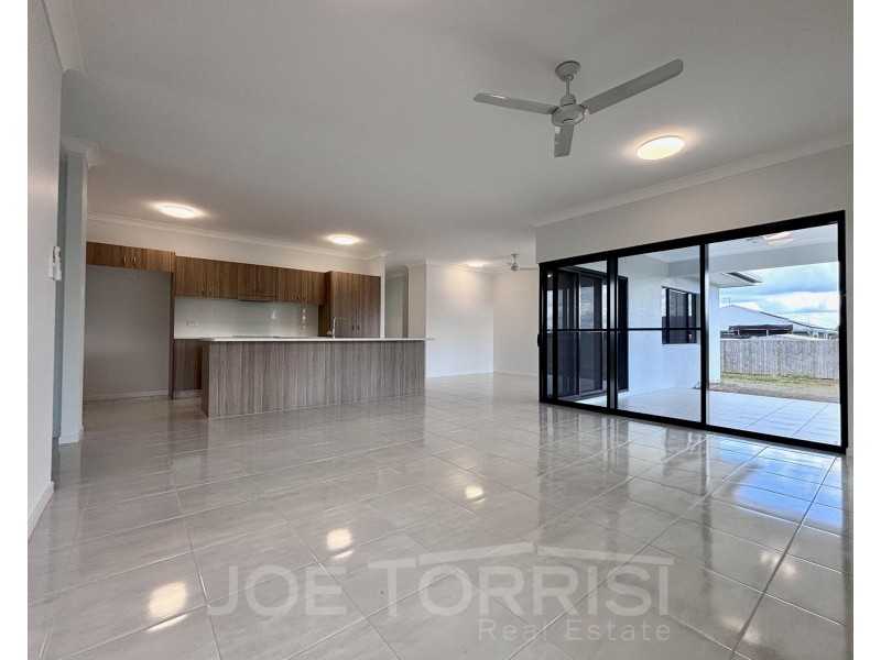 30 Seary Road, Mareeba QLD 4880