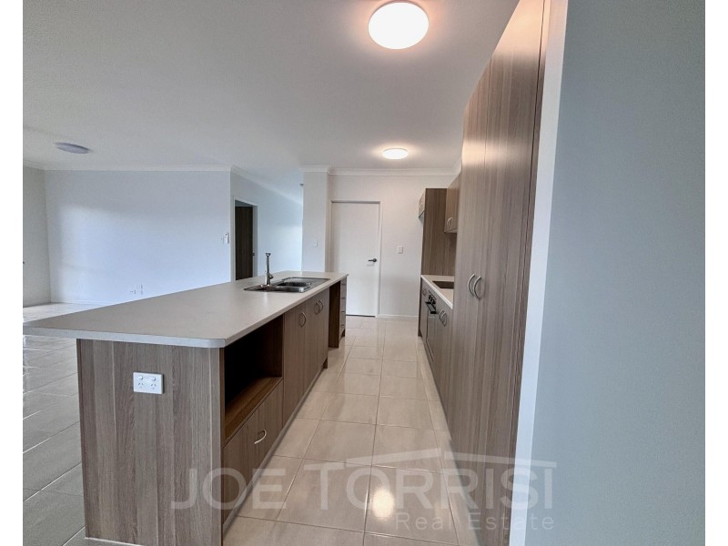 30 Seary Road, Mareeba QLD 4880