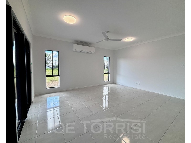 30 Seary Road, Mareeba QLD 4880