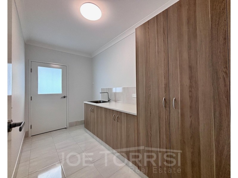 30 Seary Road, Mareeba QLD 4880
