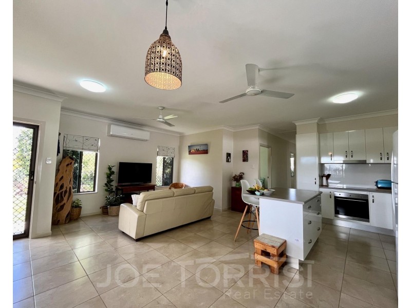 22 Andre Street, Mareeba QLD 4880
