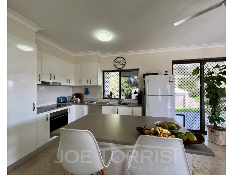 22 Andre Street, Mareeba QLD 4880