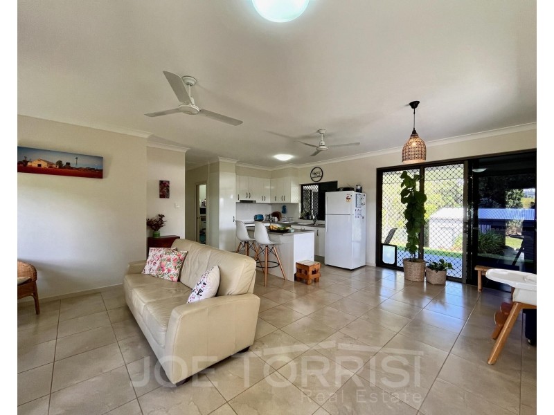 22 Andre Street, Mareeba QLD 4880