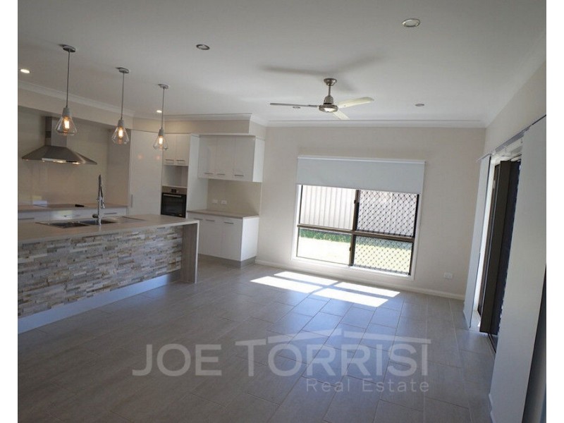 5 Curlew Close, Mareeba QLD 4880