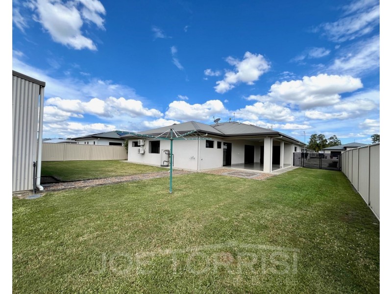 12 Mirrabook Avenue, Mareeba QLD 4880