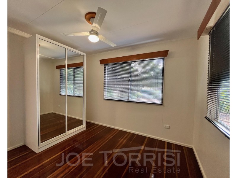 17 Rains Street, Mareeba QLD 4880