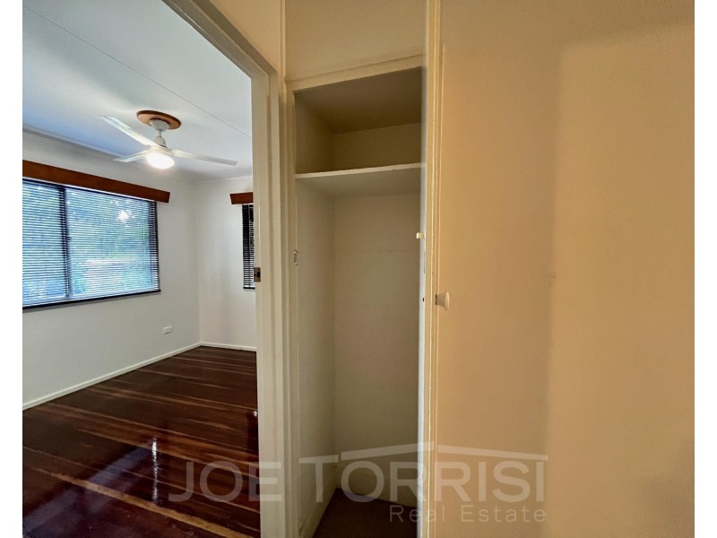 17 Rains Street, Mareeba QLD 4880