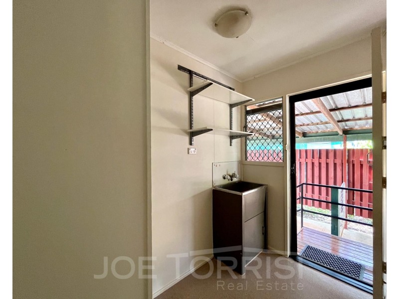 17 Rains Street, Mareeba QLD 4880