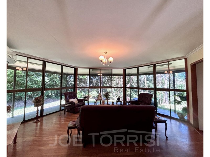 27 Anzac Avenue, Mareeba QLD 4880