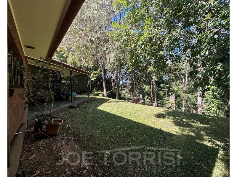 27 Anzac Avenue, Mareeba QLD 4880
