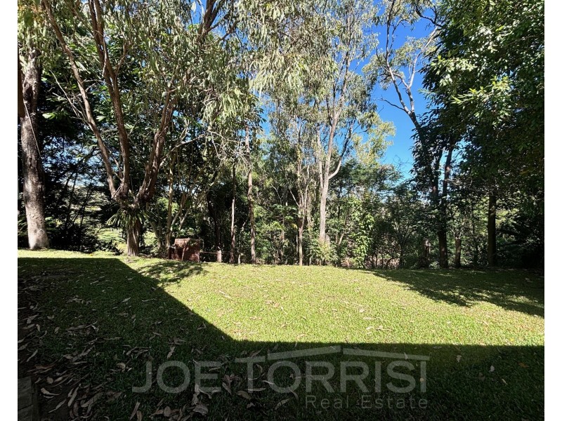 27 Anzac Avenue, Mareeba QLD 4880