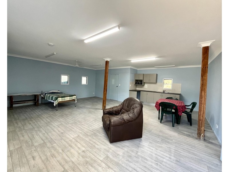 25 Moody Street, Mareeba QLD 4880