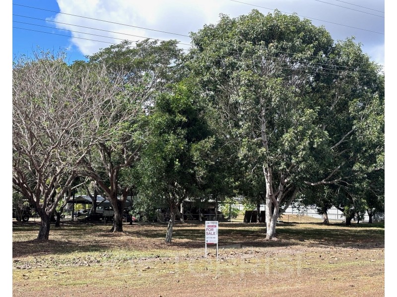 2 Debel Close, Mareeba QLD 4880