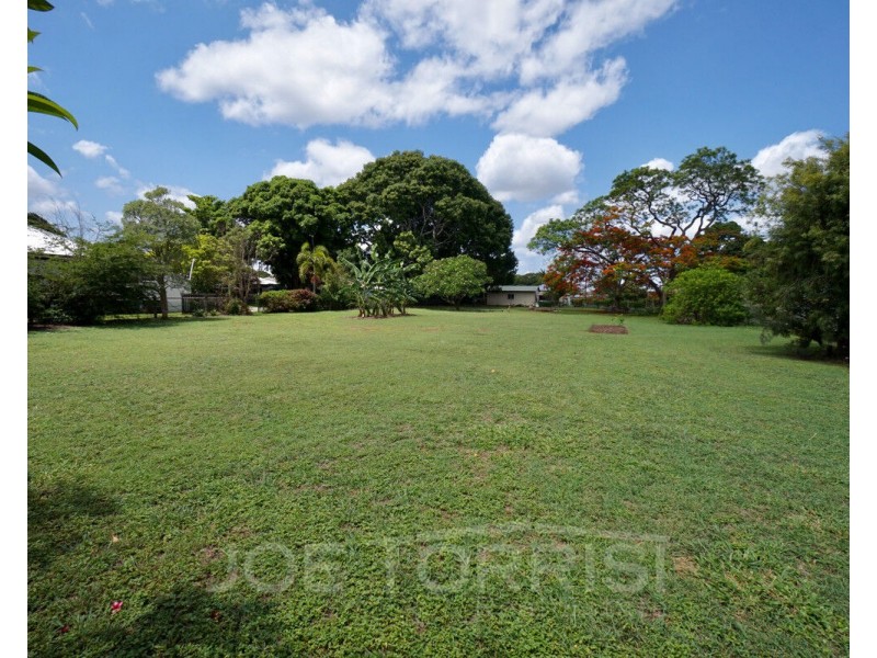 Lots 15 & 16 Constance Street, Mareeba QLD 4880