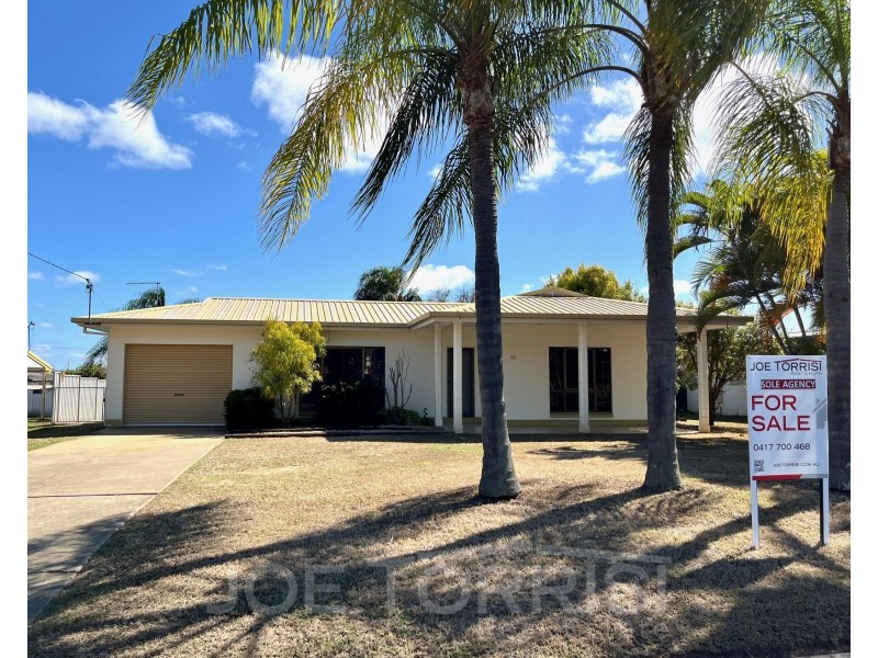 25 Rains Street, Mareeba QLD 4880