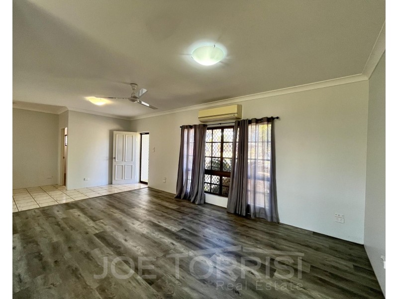 25 Rains Street, Mareeba QLD 4880