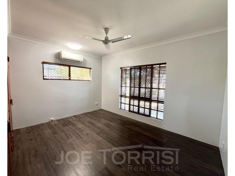 25 Rains Street, Mareeba QLD 4880