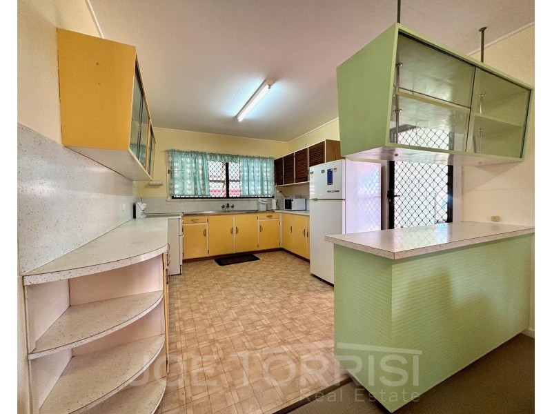 5 Loudon Street, Mareeba QLD 4880