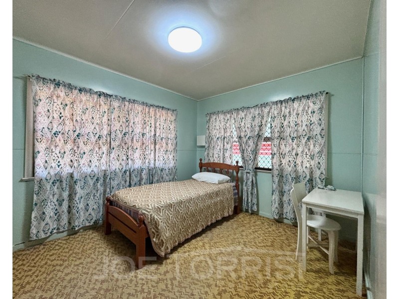 5 Loudon Street, Mareeba QLD 4880