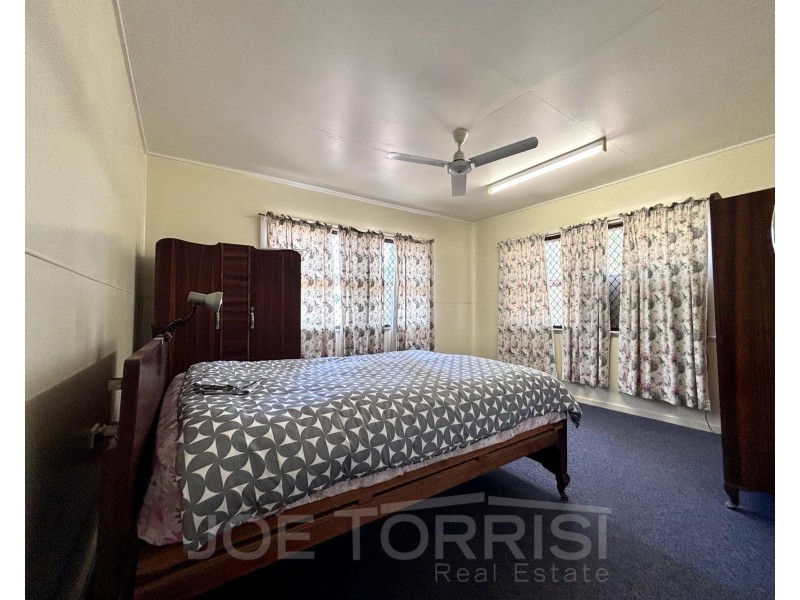 5 Loudon Street, Mareeba QLD 4880