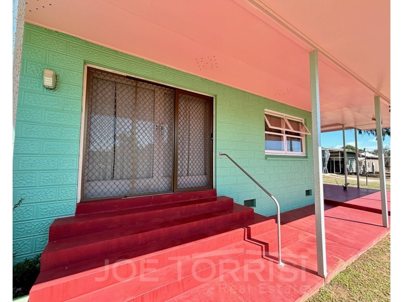 5 Loudon Street, Mareeba QLD 4880